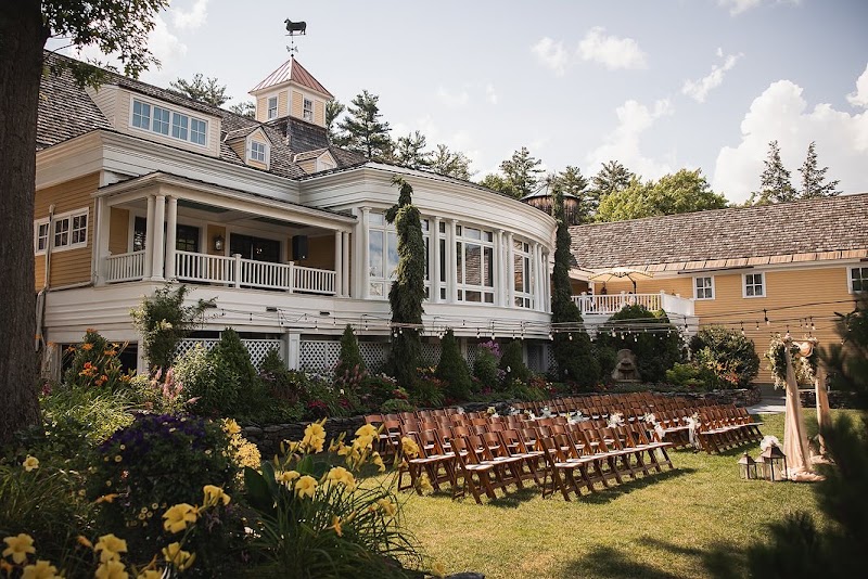 Bedford Village Inn & Restaurant in Bedford