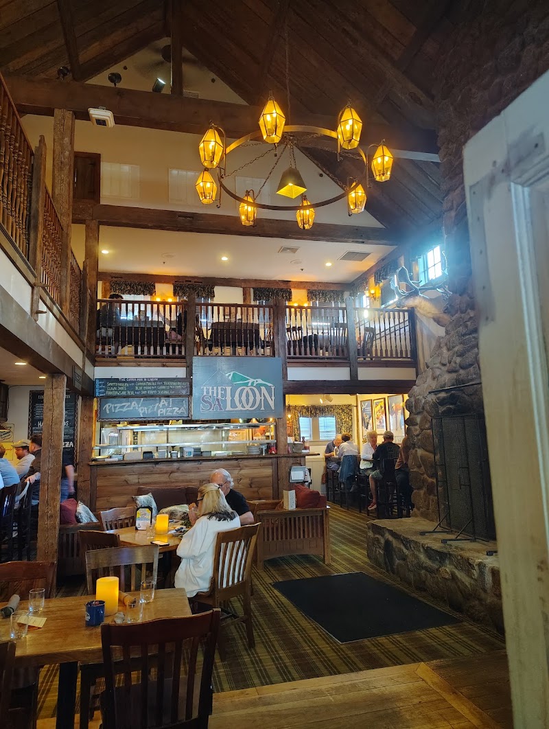 Food and interior photo 3 at The Common Man Lincoln in Lincoln